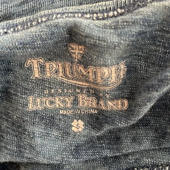 🎉HP! ❤️ Lucky Brand Vintage Triumph Motorcycle Graphic Tee - Picture 3 of 6